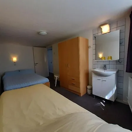 Marx Aparthotel *