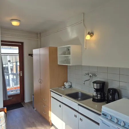 Marx アパートホテル