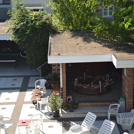 Lägenhetshotell Marx 3*